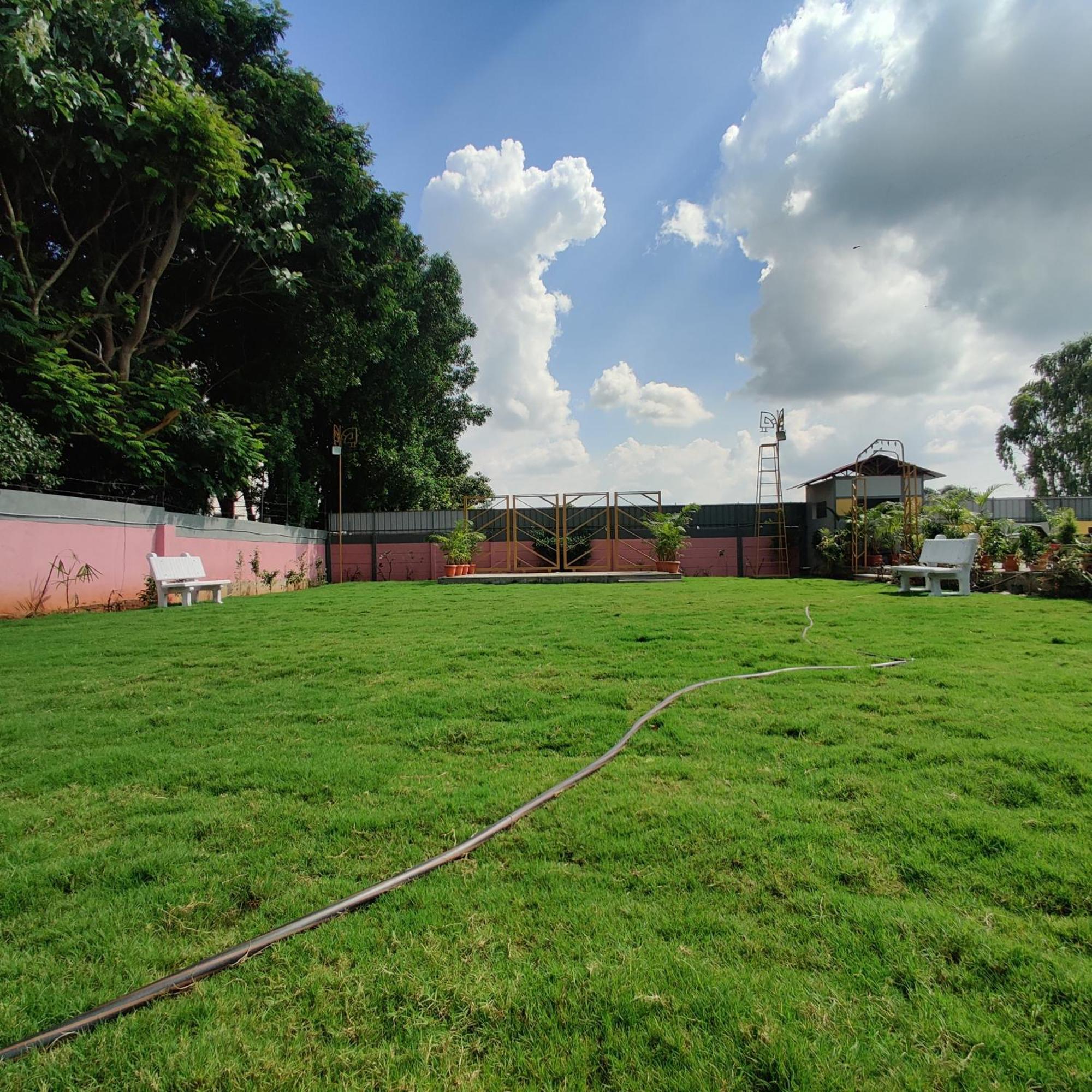 Kashmir Farmhouse - Hyderabad Villa Luaran gambar